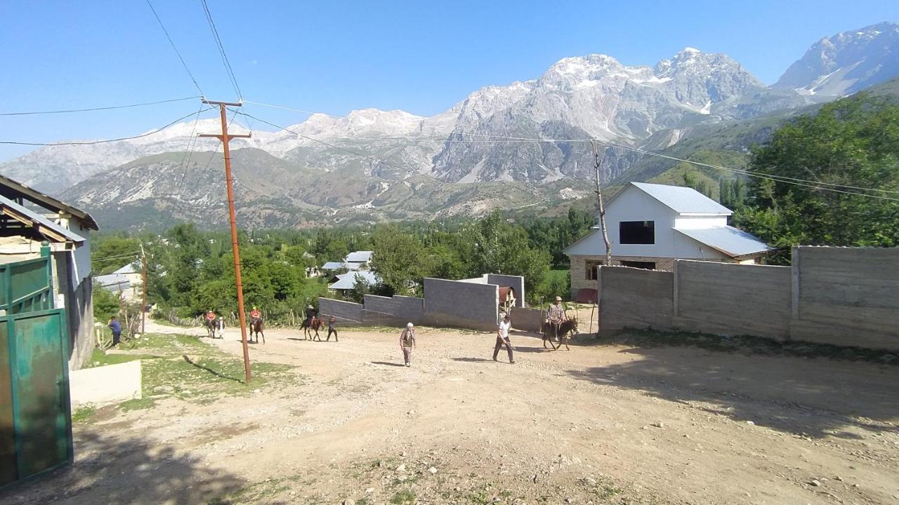 Отель Panorama Arslanbob Экстерьер фото